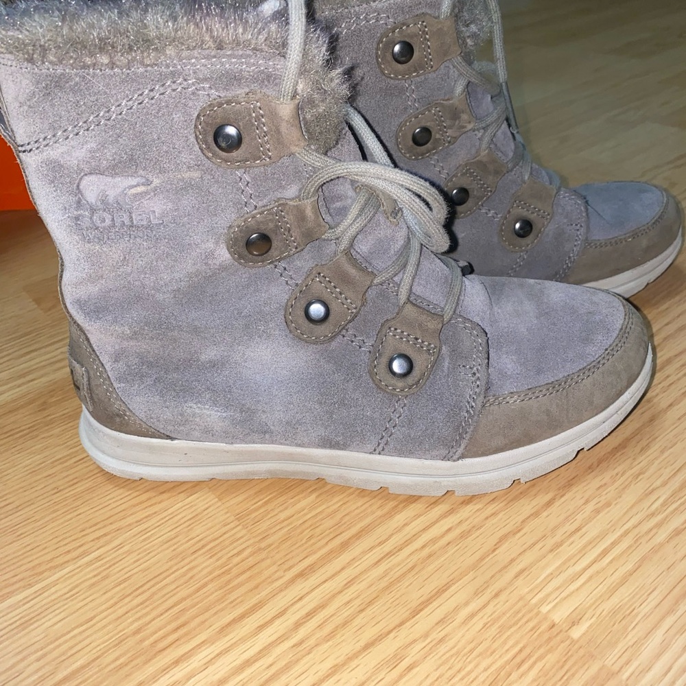 Sorel Women's Gray Winter Boots